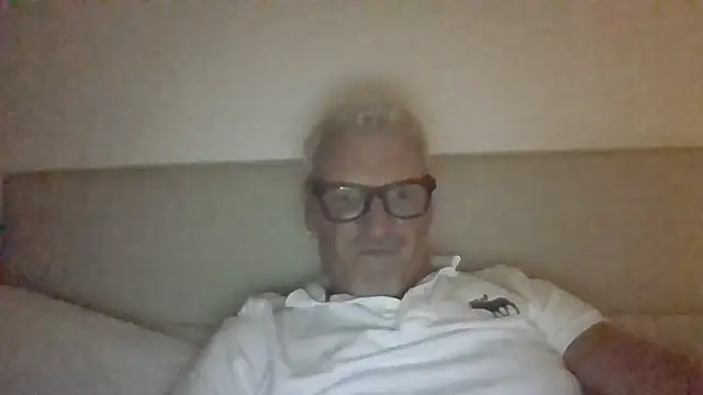 NottsLeather online show from July 8, 1:20 am