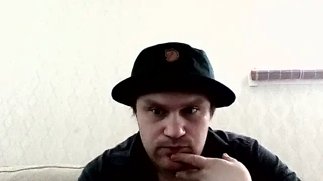 Puffyts online show from June 10, 4:51 pm