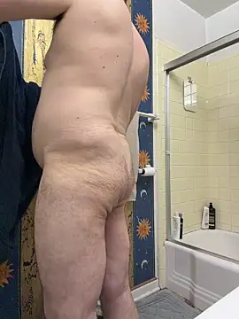 paddedcub82 online show from June 12, 12:36 pm