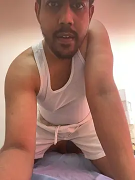 hornyslutvks online show from June 2, 6:47 am