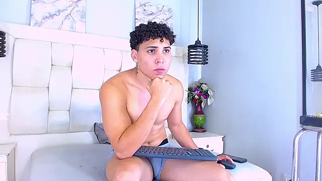 Rayan Choi online show from June 19, 10:03 pm