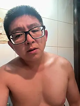 love830325 online show from July 18, 10:37 pm