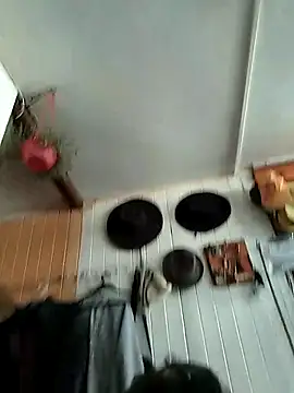 robredoj online show from February 12, 6:14 pm