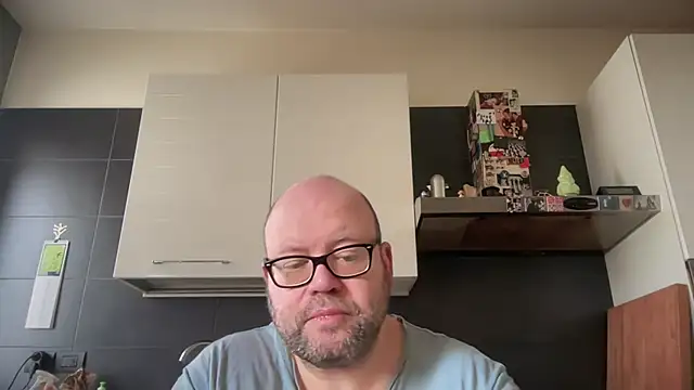 theitalianbear online show from March 5, 11:50 am