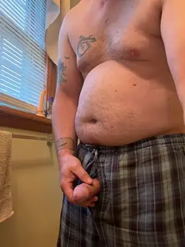 hillbillylover1981 online show from July 31, 10:52 pm