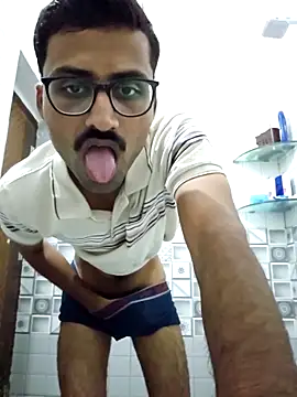 krishna8035 online show from November 3, 2:08 pm