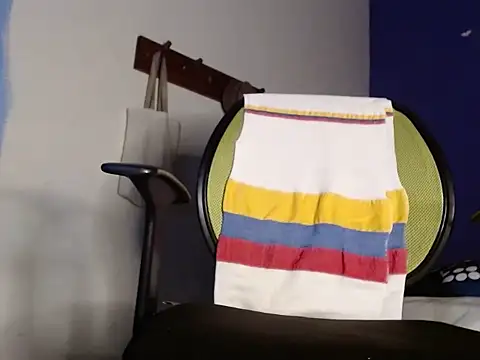 Kamilo M online show from April 4, 5:26 am