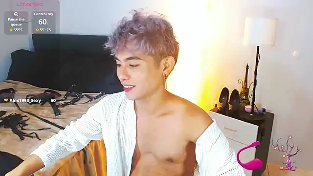 WildestTwink online show from April 14, 6:29 pm