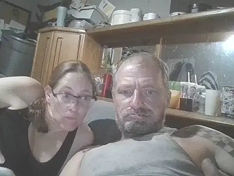 jonescouple online show from October 20, 2:10 pm