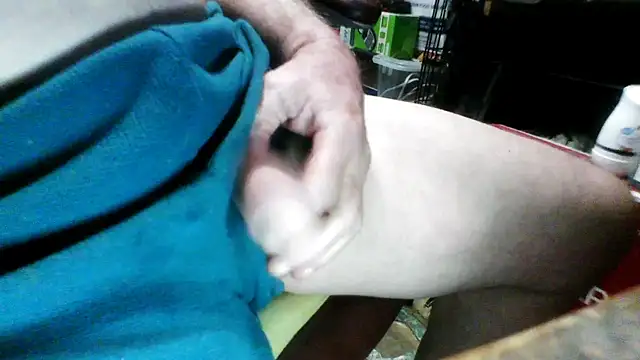 russtee online show from March 17, 8:55 pm