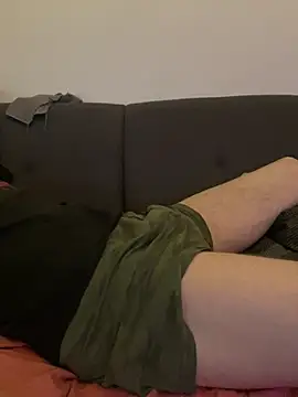 LionBoy1976 online show from March 9, 6:06 am