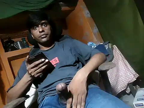 desiboy1101 online show from July 20, 2:08 pm