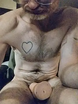 ROBERT0516 online show from April 11, 9:46 am