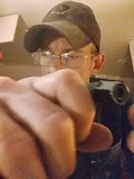 ROBERT0516 online show from November 8, 6:27 am