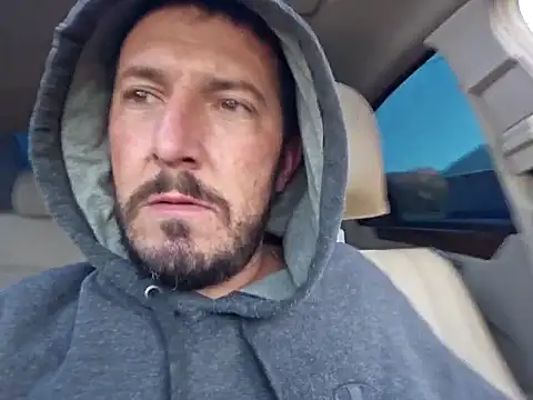 UncutHammer69 online show from November 24, 12:22 am