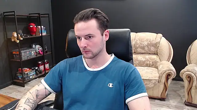 MihasikD online show from February 3, 9:58 am