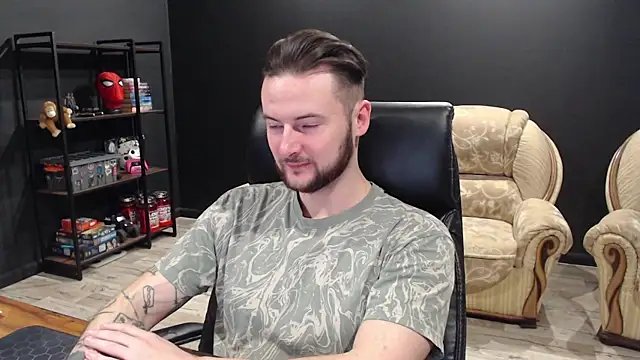 MihasikD online show from December 16, 9:16 am