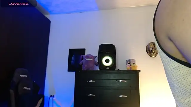 starguy 28 online show from March 21, 3:44 am