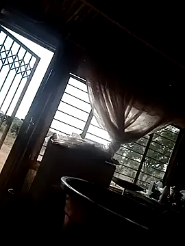 Snapshot of 2soyte chatting on November 1, 6:28 am 2soyte online show from November 1, 6:28 am