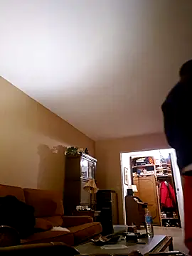 Snapshot of Perv10 chatting on January 3, 6:22 am Perv10 online show from January 3, 6:22 am