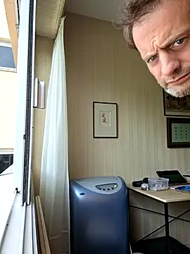 Snapshot of Perv10 chatting on September 9, 12:37 pm Perv10 online show from September 9, 12:37 pm