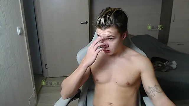 Sunny-Girl1 online show from March 13, 6:05 am