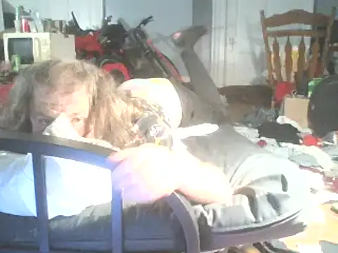 Snapshot of Valarie83 chatting on January 11, 11:46 pm Valarie83 online show from January 11, 11:46 pm