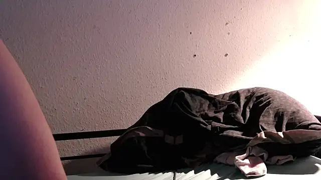 Vandrino online show from March 3, 2:33 am