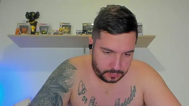 camilo restrepo21 online show from March 19, 1:09 am