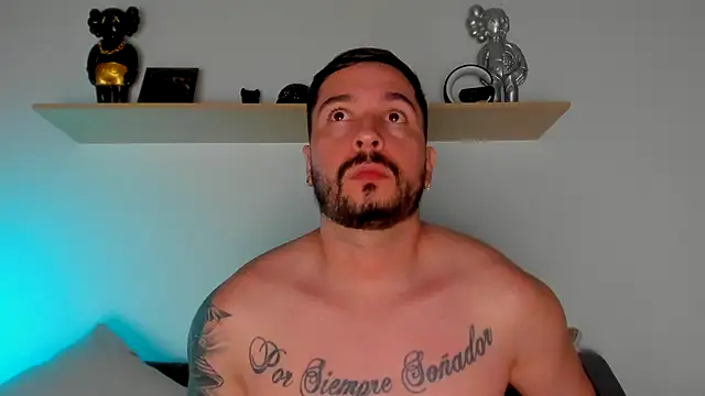 camilo restrepo21 online show from March 15, 11:39 pm