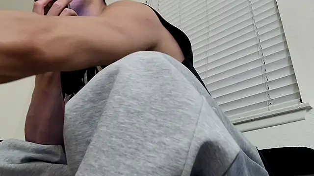 SebastianReiss online show from February 15, 7:51 am