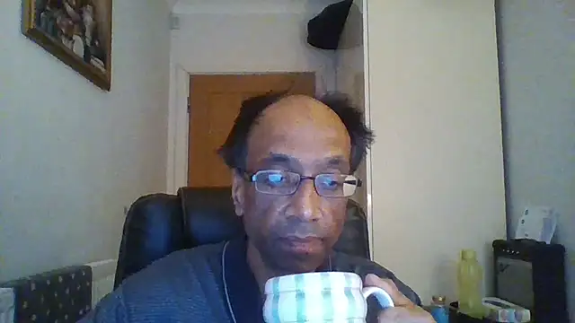 rauncher1 online show from November 27, 11:03 am