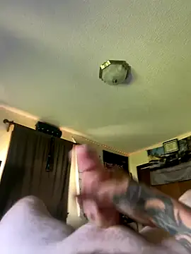 Snapshot of cumgitsumdic chatting on September 18, 6:32 pm cumgitsumdic online show from September 18, 6:32 pm