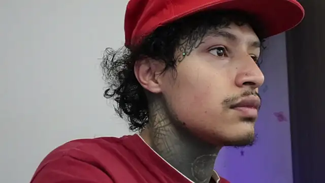 trieone online show from December 22, 12:02 pm