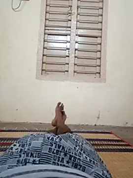 raj6fe online show from February 8, 1:44 am