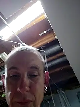 jjdirty6996 online show from September 14, 10:06 am