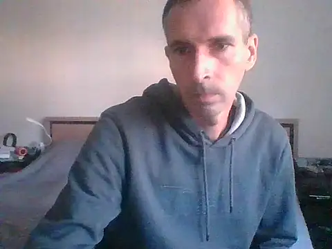 Geiler-boy313 online show from September 29, 7:07 am