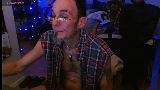 Snapshot of mycock2474u chatting on March 14, 11:34 am mycock2474u online show from March 14, 11:34 am