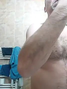 Snapshot of david_geam chatting on January 3, 5:53 pm david geam online show from January 3, 5:53 pm