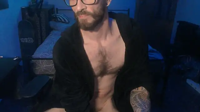 SexxxyLouis online show from January 24, 6:35 pm