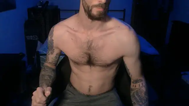 SexxxyLouis online show from December 24, 8:22 am