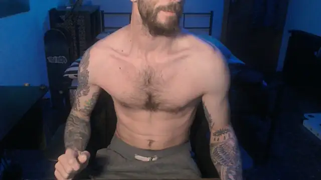 SexxxyLouis online show from January 8, 9:21 am