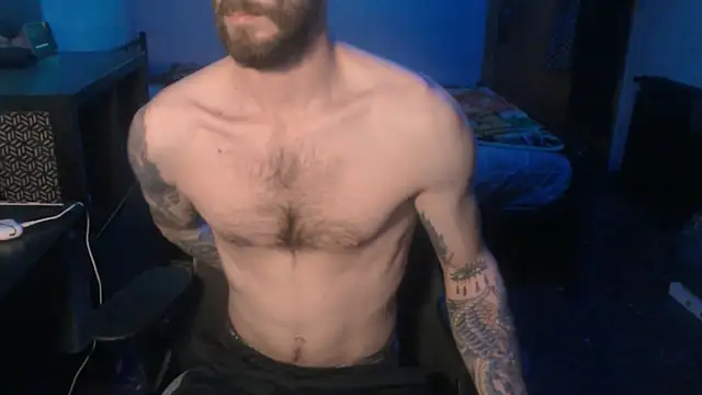 SexxxyLouis online show from February 5, 8:35 pm