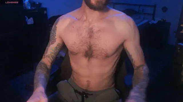 SexxxyLouis online show from October 12, 7:19 pm