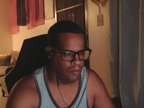 thesugar32 online show from February 11, 2:05 am