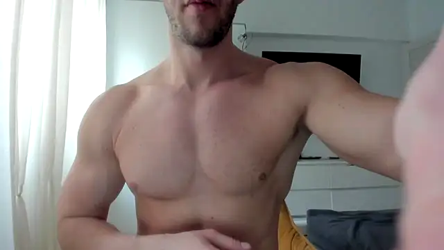 woolfiie online show from January 25, 9:36 am