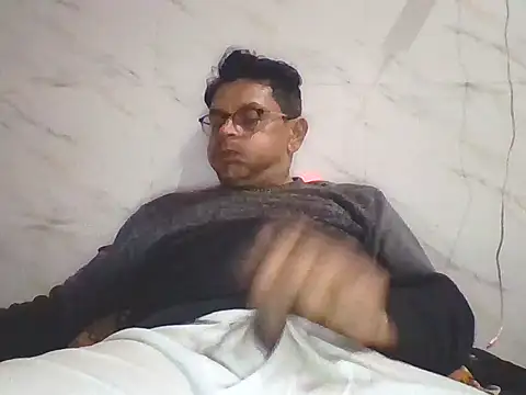 Kumarjay330 online show from February 6, 5:54 pm