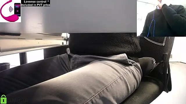 pliko online show from March 11, 11:33 am