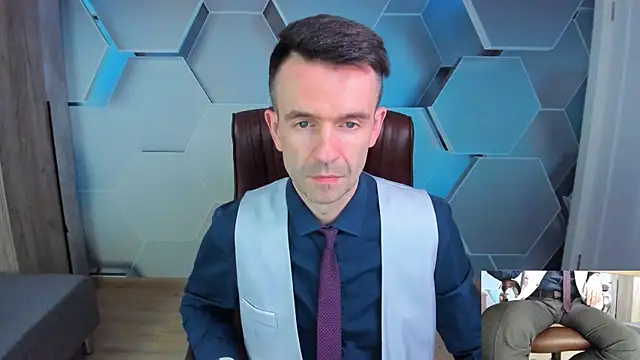 SteveTiger online show from April 14, 2:16 pm