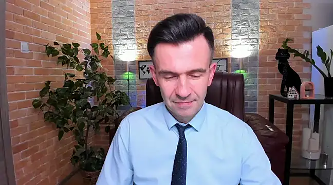 SteveTiger online show from February 5, 1:11 pm